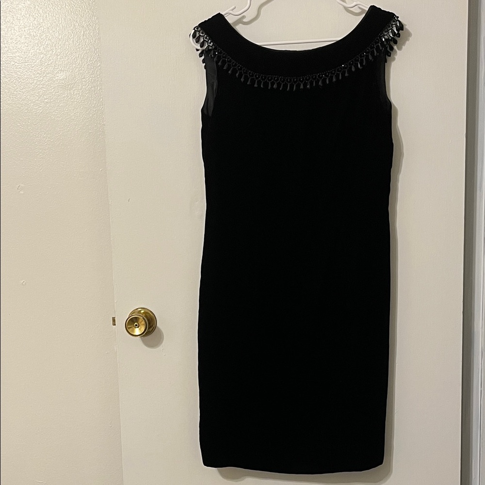 Vintage Black Velvet Sleeveless Cocktail Dress with Beaded Neckline